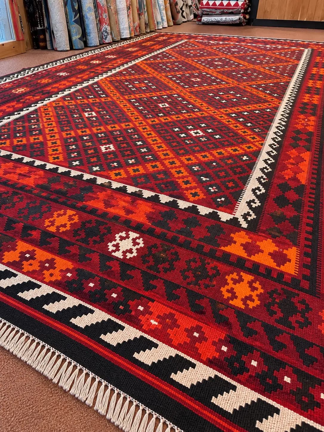 Maimana Kilim